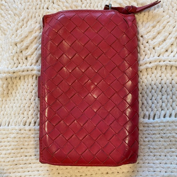 Dark Pink Bottega Woven Wallet - Picture 2 of 10
